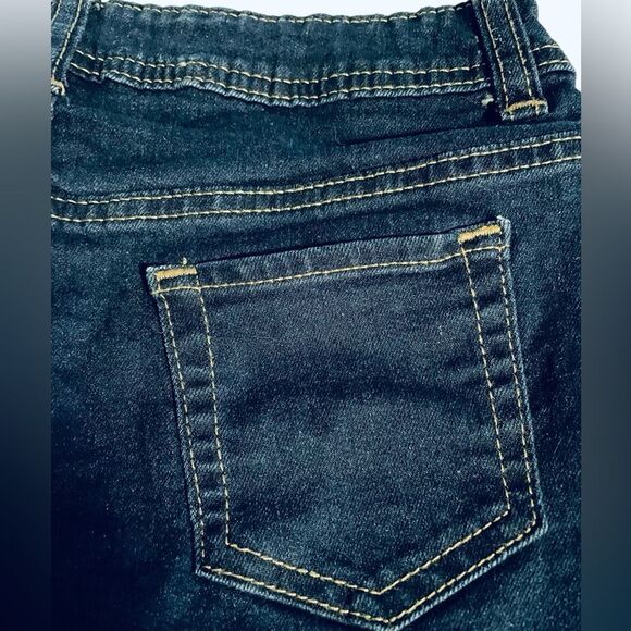103- GIRLS SZ 8 DENIM SHORTS BY WONDER NATION - Picture 3 of 6